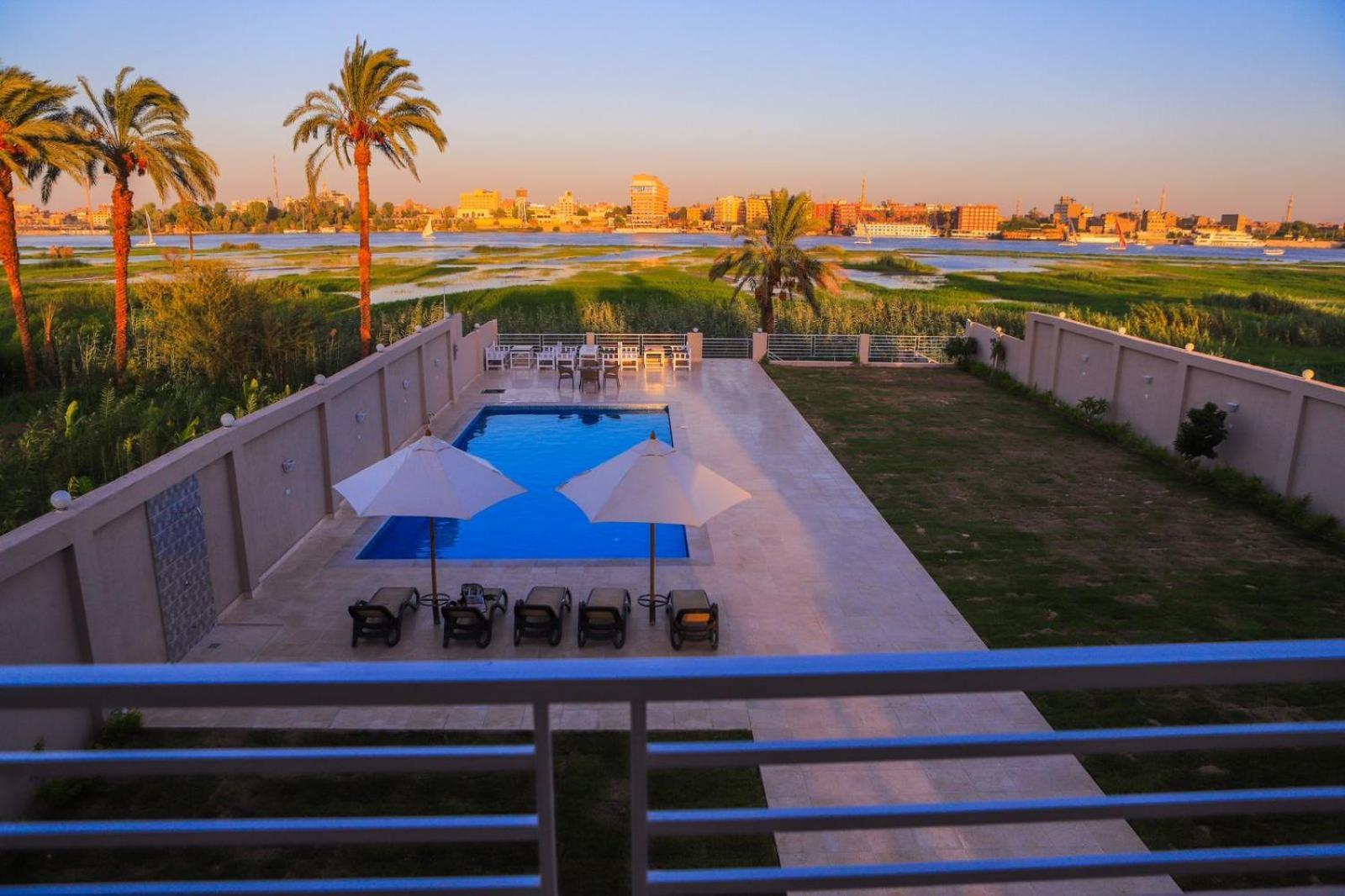 Royal Nile Villas - Pool View Apartment 2 Luksor Exterior foto